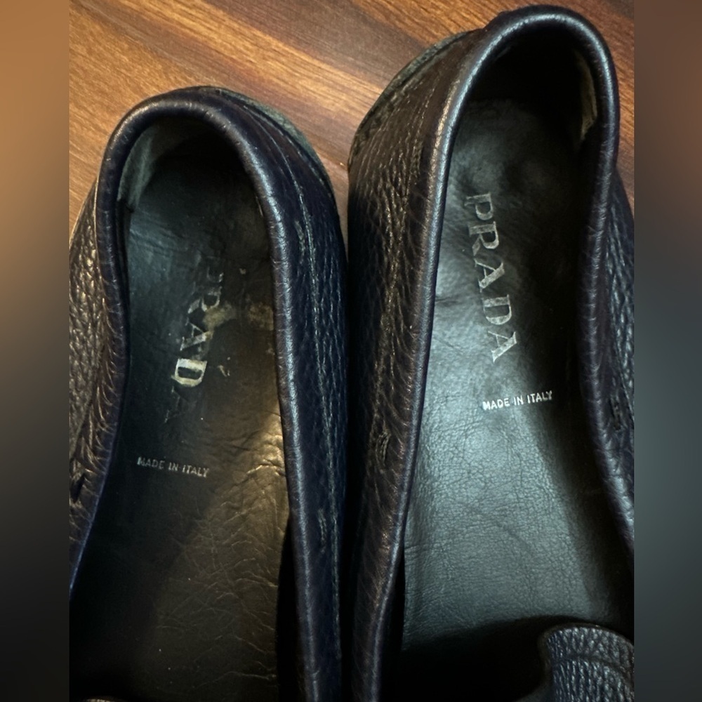 🍁END of YEAR SALE🍁PRADA Black Leather Slip-on Loafers Size 40.5 - Picture 6 of 13